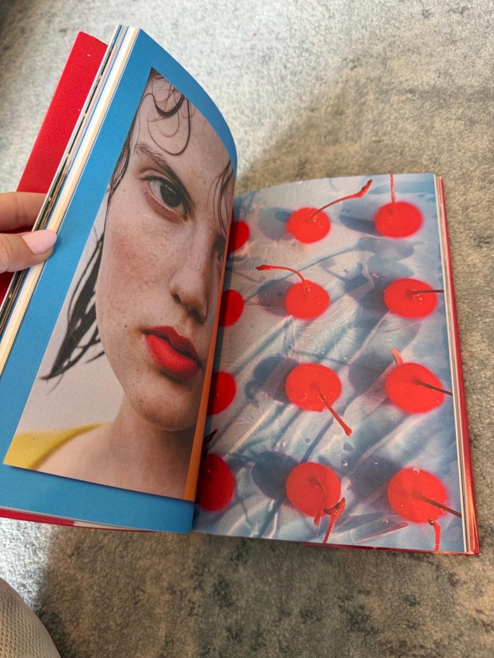 Loewe Magazine (Issue 10), Postcards and Ribbon - Picture 9 of 12